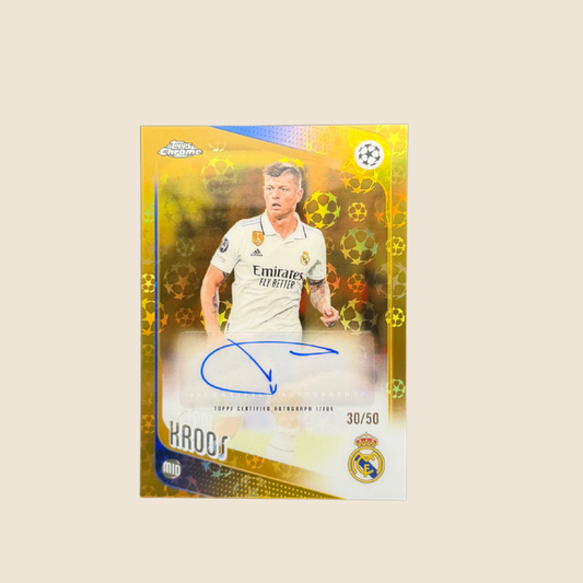 Toni Kroos Gold Auto /50 – Topps Chrome Logofractor