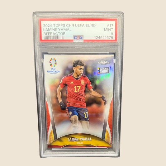 Lamine Yamal RC Refractor PSA 9 Euro 2024